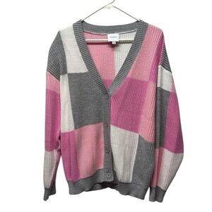 Gilli pink gray whites color block checkerboard button from cable knit sweater